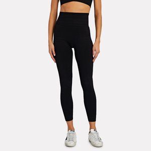 WEWOREWHAT JETBLACK SEAMLESS LEGGINGS